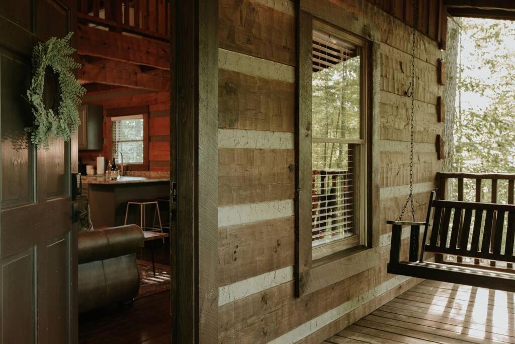 Southern Oak Cabin - Newly Remodeled - Close To All Attractions Сев'єрвілл Екстер'єр фото